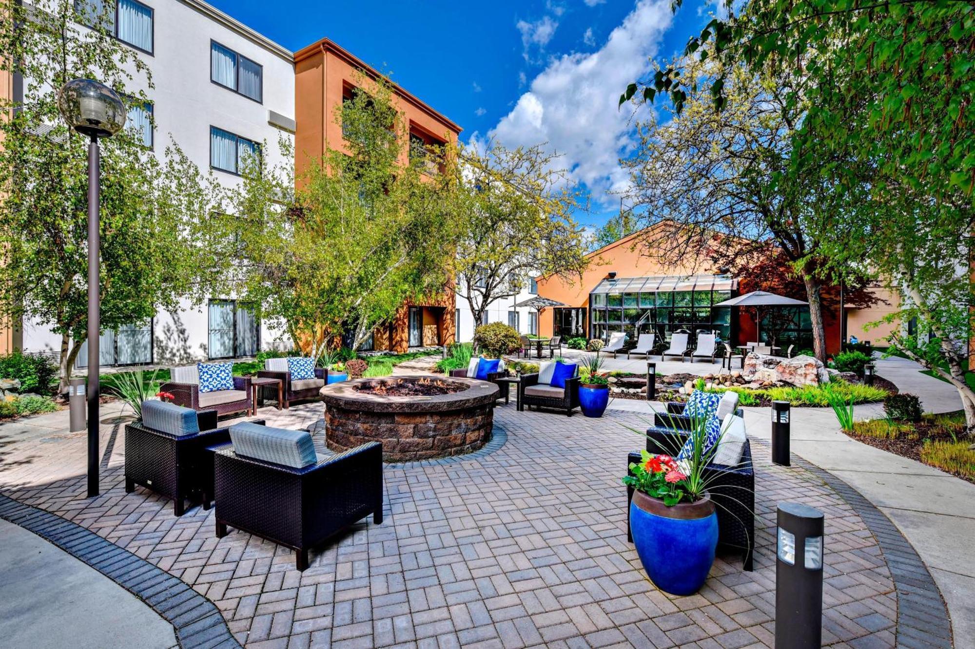 Hotel Courtyard Boise Downtown Exterior foto